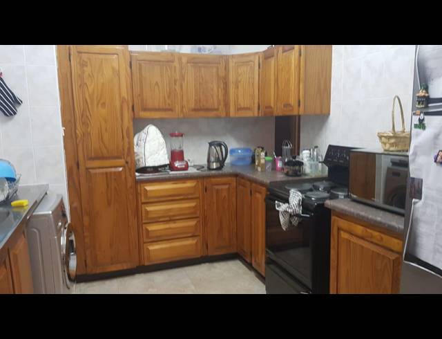 2 BEDROOM APARTMENT TO LET IN PELHAM